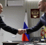 Сегодня день рождения празднует Президент страны Владимир Путин - Городской округ Кинель