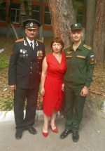 ИЗ ПОКОЛЕНИЯ ЗАЩИТНИКОВ РОДИНЫ
